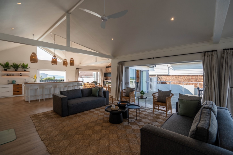 4 Bedroom Property for Sale in West Beach Eastern Cape